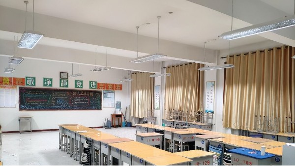 華輝教育照明對(duì)教室進(jìn)行改造后，照明環(huán)境能達(dá)到什么效果？